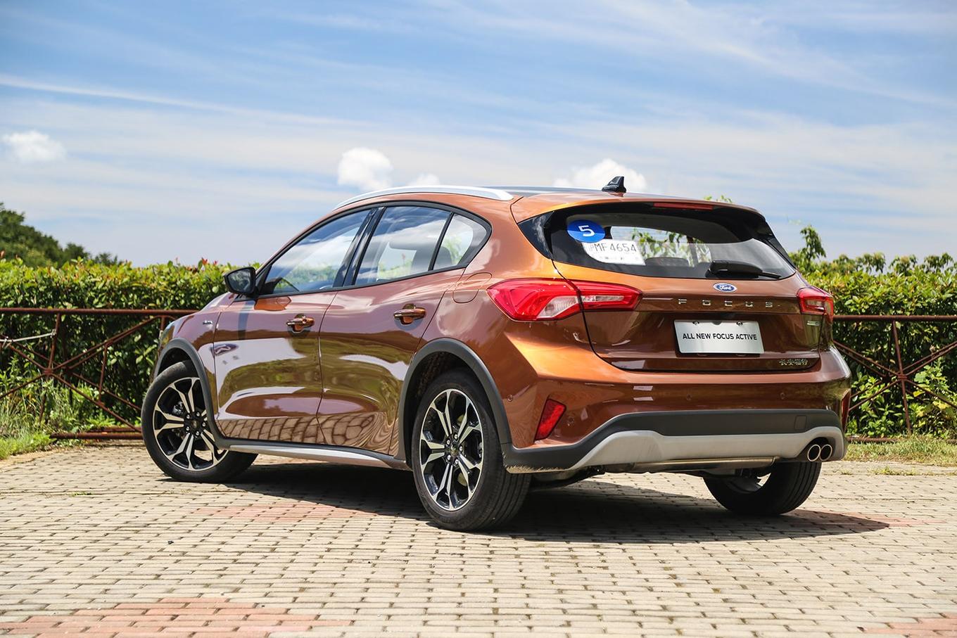 福特的新锐suv之路试驾福克斯active