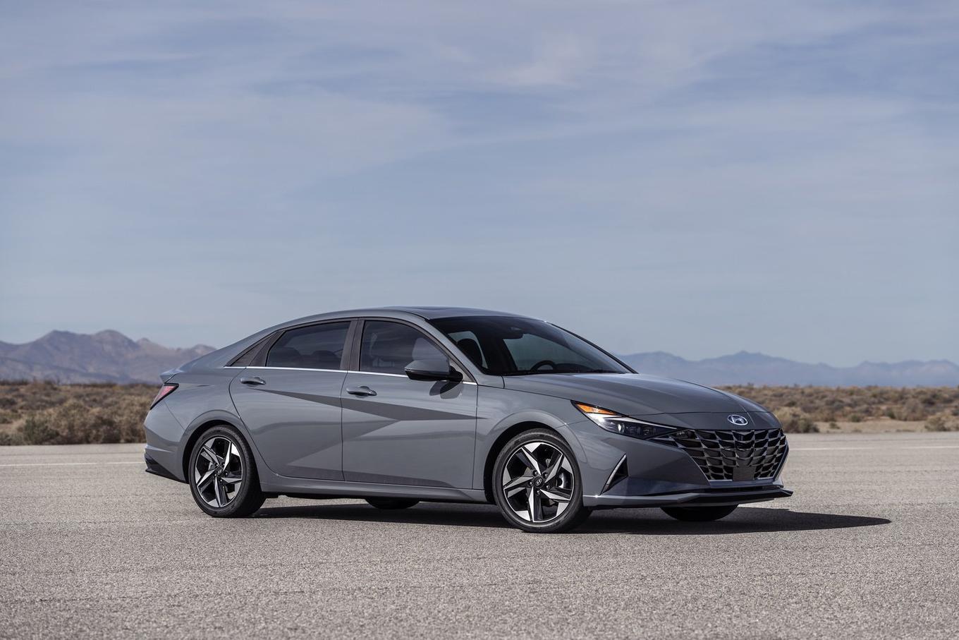 阻击日系?现代伊兰特混合动力车准备好了