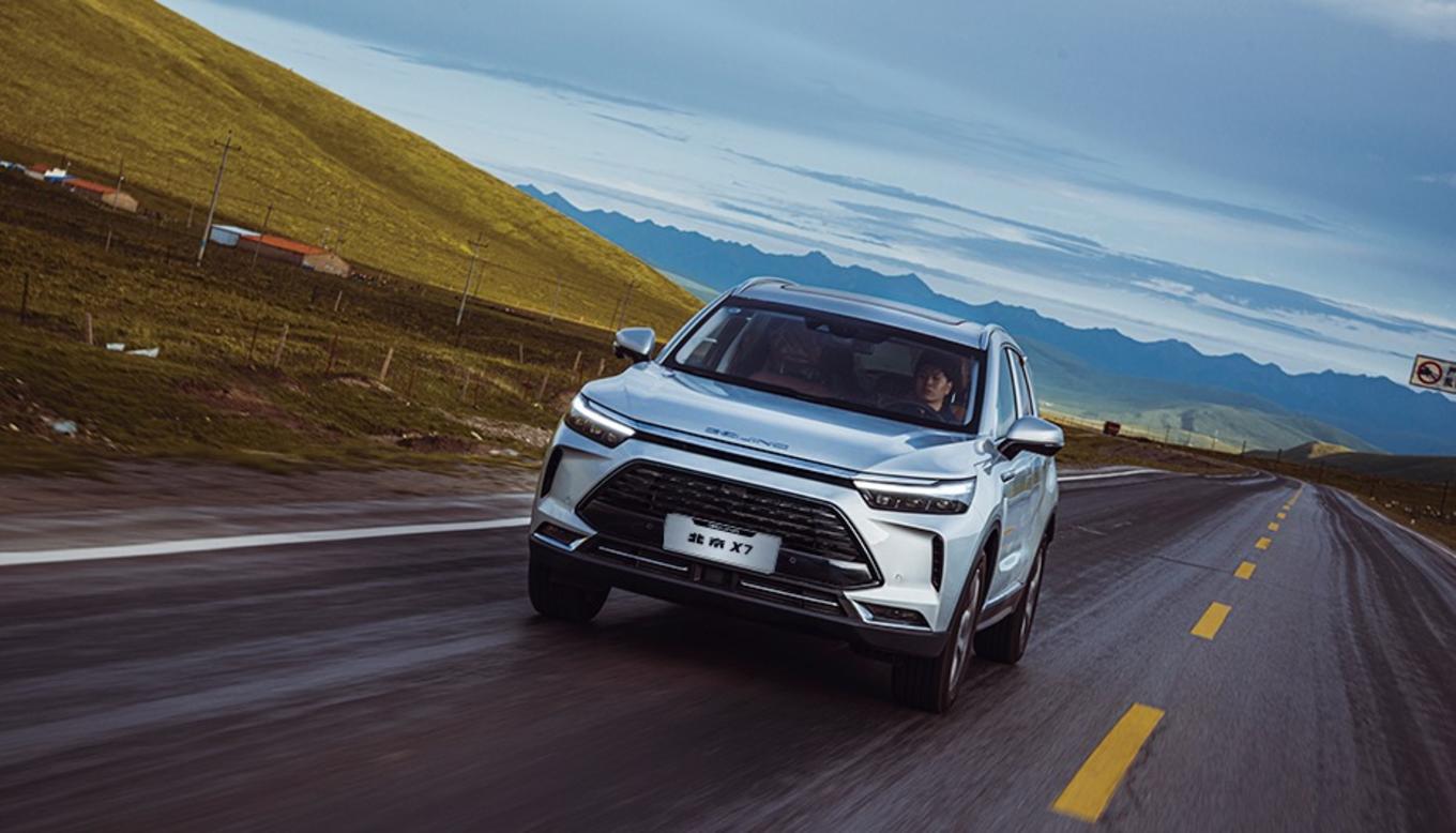 市场上,北京汽车需要自己的王牌产品,而市场地位的塑造,凭借的应该是