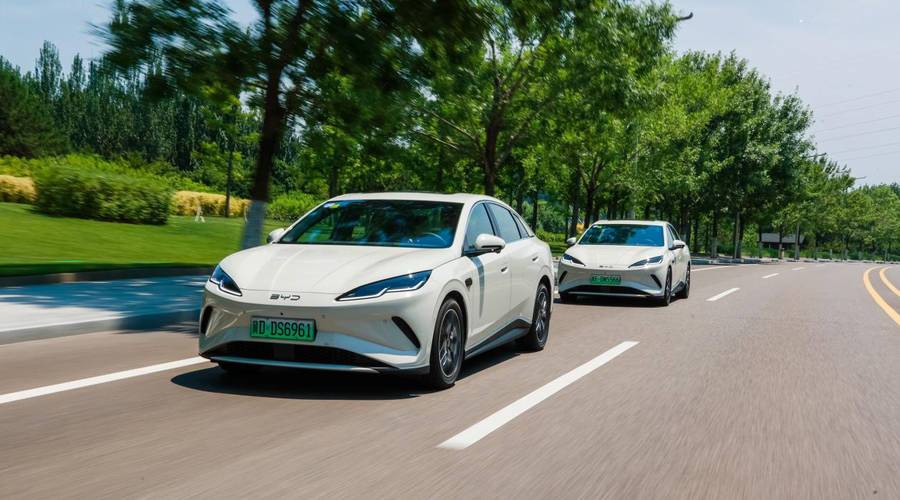 云辇-C+天神之眼C，比亚迪海豹06EV 10.98万元起售