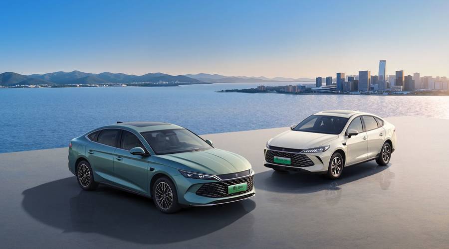 比亚迪新年双响，2026款秦家族DM-i 210KM长续航版上市